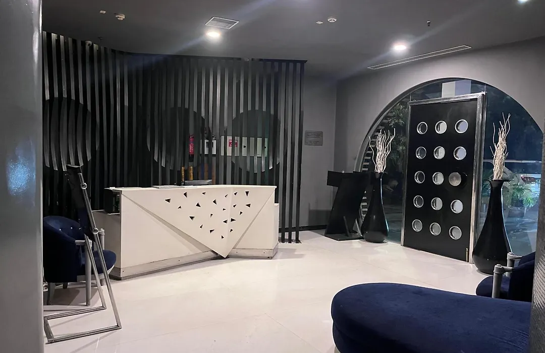 The Toy Hotel-1